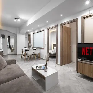 2-bedroom-suite-in-the-center-the-luxury-suites.hotels-of-thessaloniki.com/